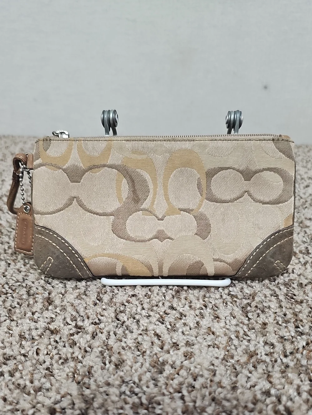 COACH VINTAGE Y2K OPTIC JACQUARD WRISTLET BFPM-08-142